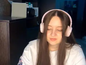 Chaturbate Free Porn Cam of sassy_touch_heat_x3
