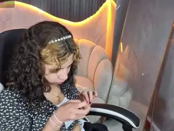 Chaturbate Live Sex Cam of sofi_tx