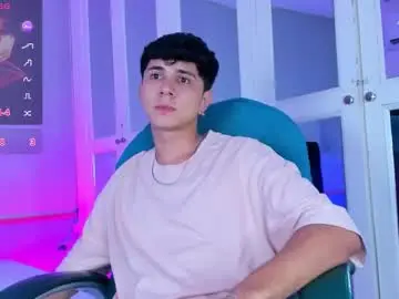 Chaturbate Live Sex Cam of daniel_harris