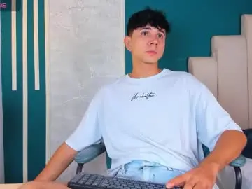 Chaturbate Watch Live Sex Cams of daniel_harris