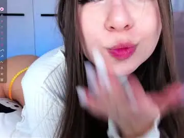 Chaturbate Nude Webcam of ellamilano