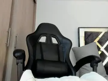 Chaturbate Live Sex Cam of heavy_thor