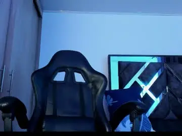 Chaturbate Live Sex Cam of heavy_thor