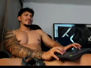 Chaturbate Live Sex Cam of heavy_thor