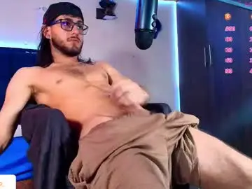 Chaturbate Private Sex Chat of kuzzcoo