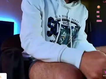 Chaturbate Live Sex Cam of kuzzcoo