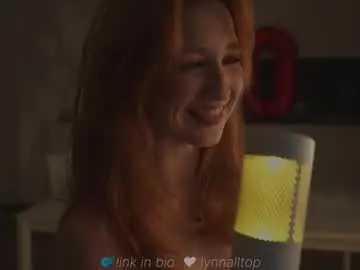 Chaturbate Live Sex Cam of lynnalltop