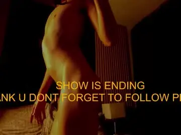 Chaturbate Best live sex cam show of xabrina_17