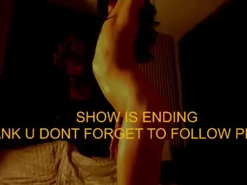 Chaturbate Best live sex cam show of xabrina_17