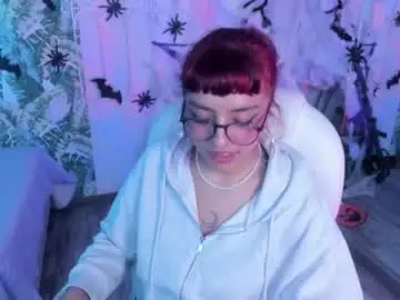 Chaturbate Adult Video Chat of cute_hollywood