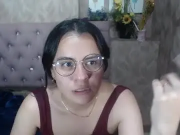 Chaturbate Nude Webcam of honeybuu_