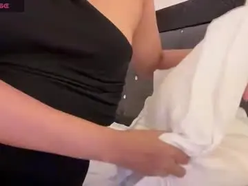 Chaturbate Watch Live Sex Cams of yournewkink12