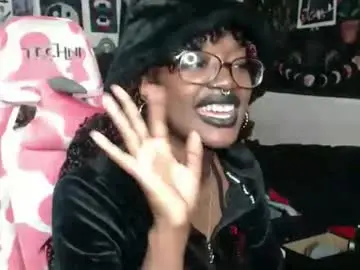 Chaturbate Nude Webcam of k1m08