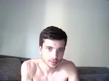 Chaturbate Watch Live Sex Cams of mrboyyyy