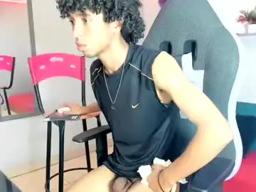 Chaturbate Nude Webcam of xion_ez