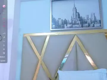 Chaturbate Live Porn of littleebonymommy