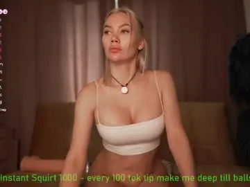 Chaturbate Live Sex Cam of bestie_online