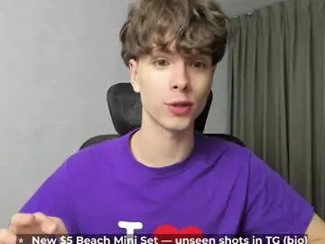 Chaturbate Watch Live Sex Cams of calvin_loves_you