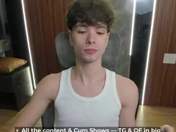 Chaturbate Live Sex of calvin_loves_you