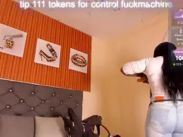 Chaturbate Watch Live Sex Cams of cristale69