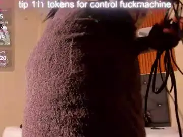 Chaturbate Live Sex Cam of cristale69