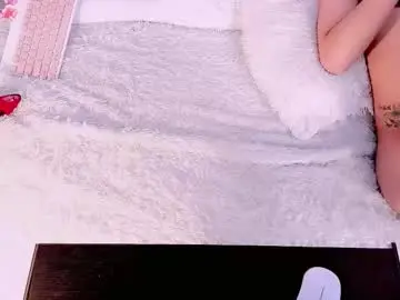 Chaturbate Free Live Porn of emely_rous