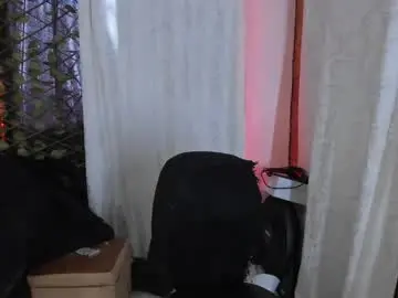 Chaturbate Live Porn of kaledd_musclee