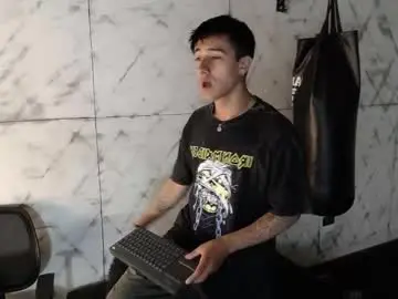 Chaturbate Live Sex of andyjoy_