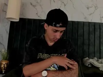 Chaturbate Sex Chat of andyjoy_