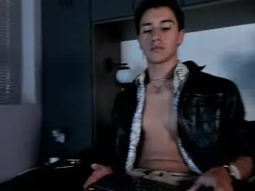 Chaturbate Best live sex cam show of andyjoy_