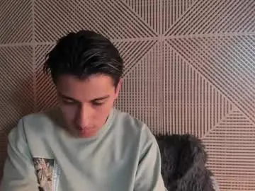 Chaturbate Live Porn of andyjoy_