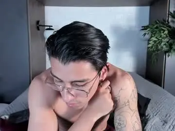 Chaturbate Sex Chat of andyjoy_