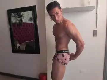 Chaturbate Adult Video Chat of andyjoy_