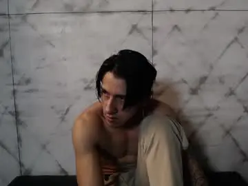 Chaturbate Nude Webcam of andyjoy_