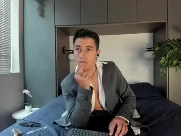 Chaturbate Free Porn Cam of andyjoy_