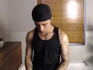 Chaturbate Watch Live Sex Cams of andyjoy_