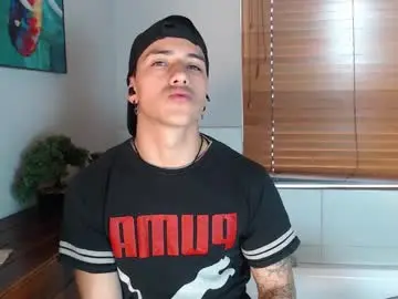 Chaturbate Live Sex of andyjoy_