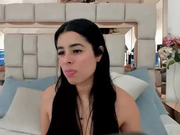 Chaturbate Live Sex Cam of emma_castilloo