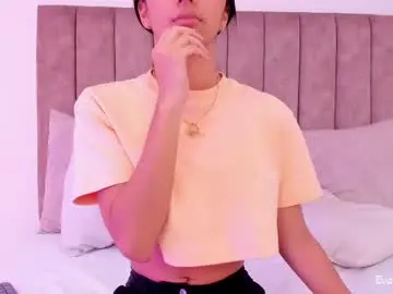 Chaturbate Live Porn of evaa_rose_