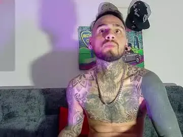 Chaturbate Adult Webcam of julian_tattoo