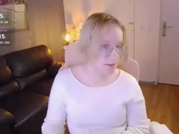 Chaturbate Live Sex Cam of amanda_butlerr