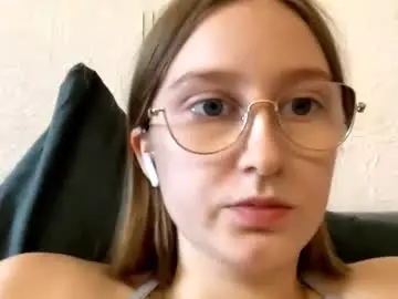 Chaturbate Sex Cam of earleneaxley