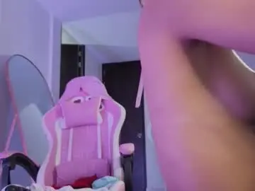 Chaturbate Watch Live Sex Cams of alicesimpson1