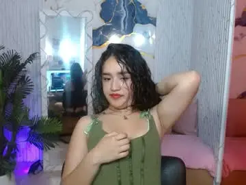 Chaturbate Live Sex Cam of ellis_tay