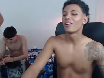 Chaturbate Live Sex Cam of snak_master1