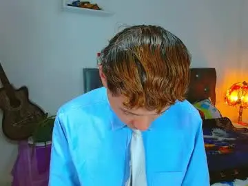 Chaturbate Free Porn Cam of _santi2