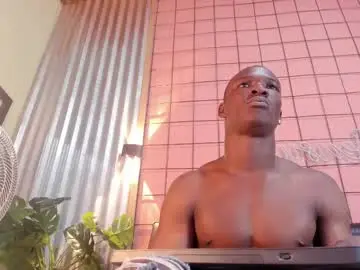 Chaturbate Live Sex Cam of martin_killer