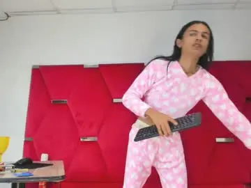 Chaturbate Adult Webcam of aisha_hotts777