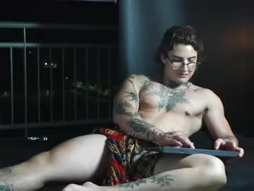 Chaturbate Free Porn Cam of dantecoppolaa