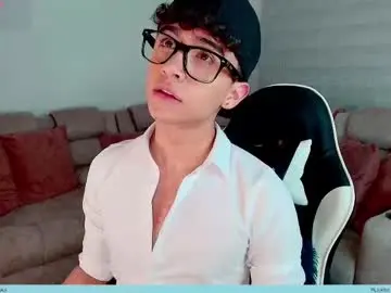 Chaturbate Adult Video Chat of nico_cruz